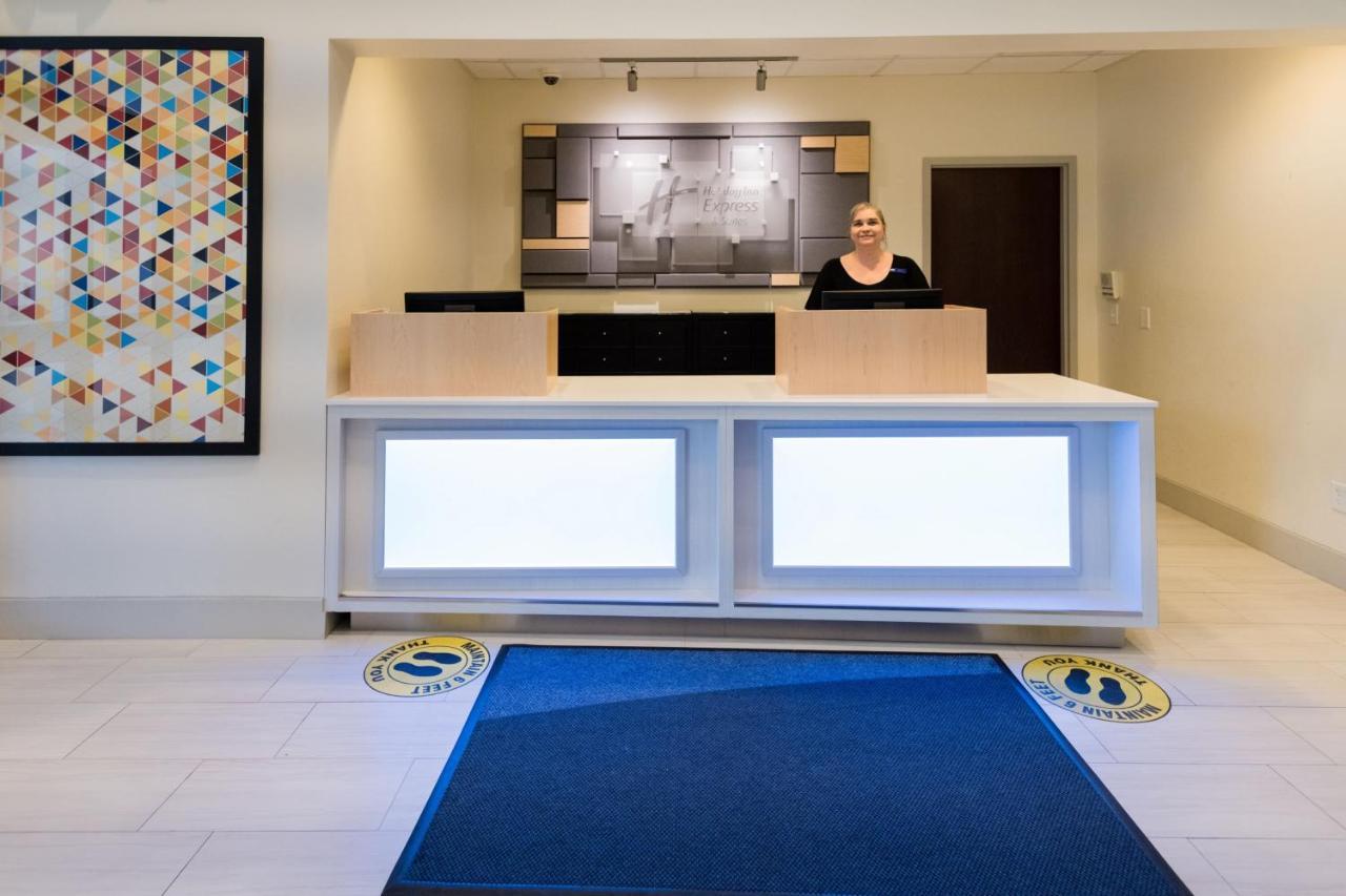 Holiday Inn Express & Suites Lexington North West-The Vineyard By Ihg Extérieur photo