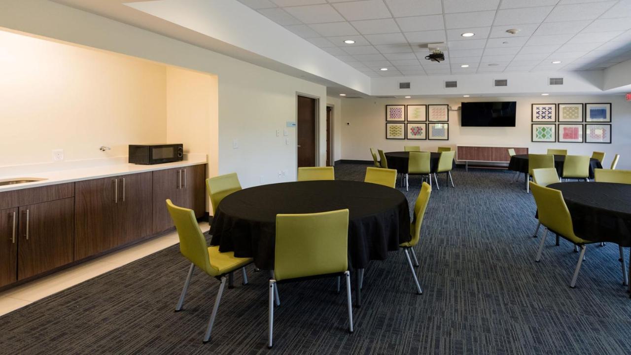 Holiday Inn Express & Suites Lexington North West-The Vineyard By Ihg Extérieur photo