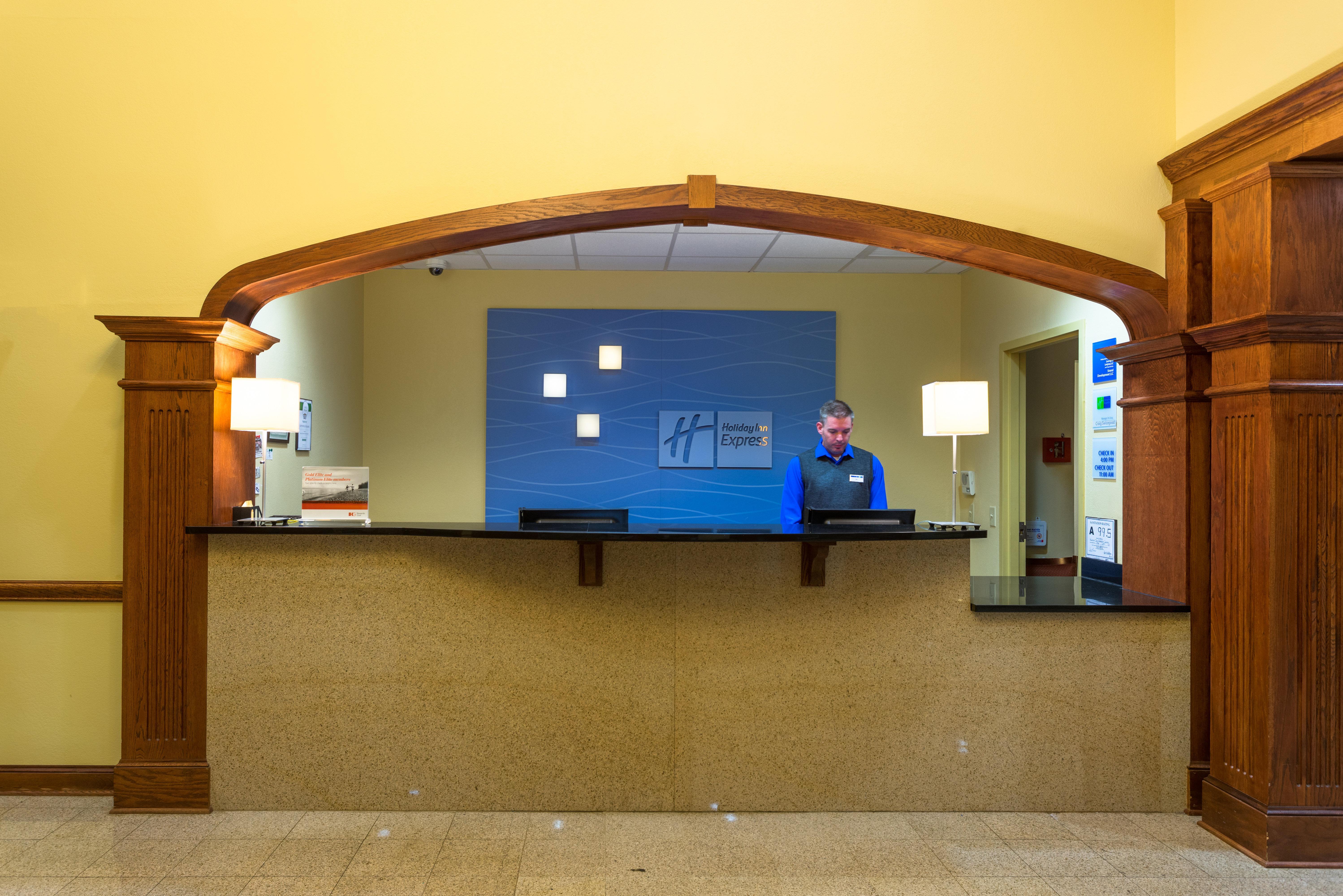 Holiday Inn Express & Suites Lexington North West-The Vineyard By Ihg Extérieur photo