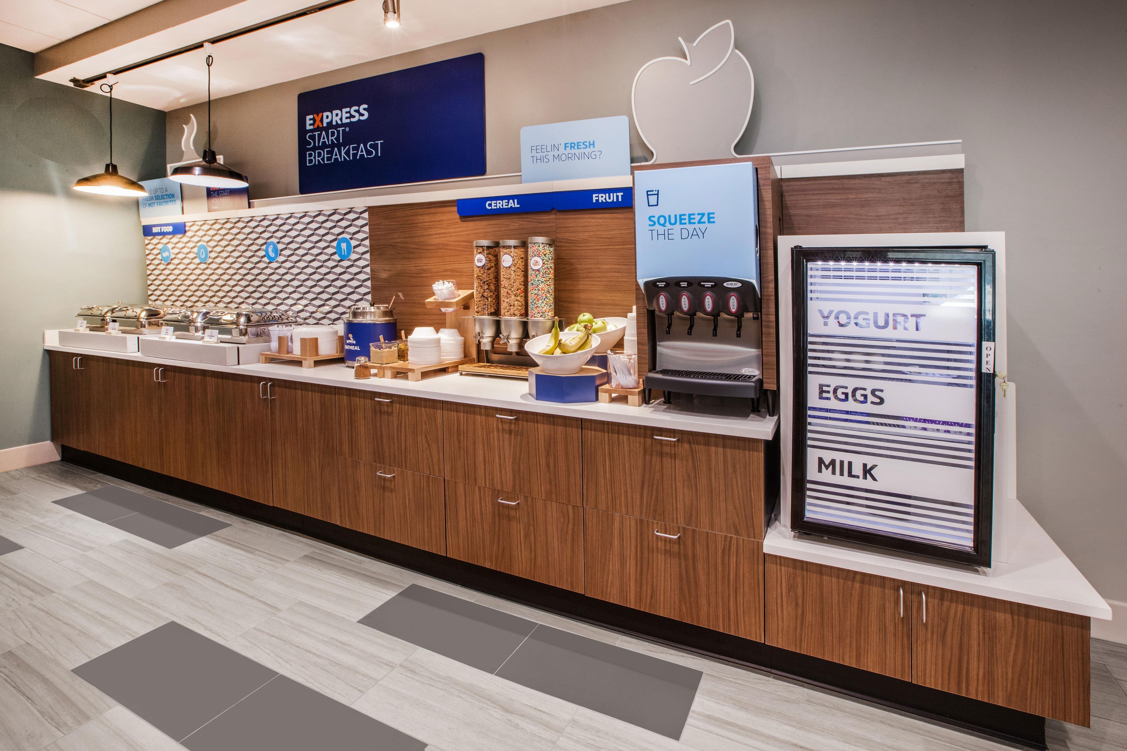 Holiday Inn Express & Suites Lexington North West-The Vineyard By Ihg Extérieur photo